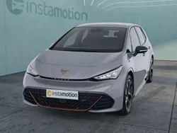 Grau Gebraucht 2022 Cupra Born Kleinwagen | 25.449 € (Fairer Preis)