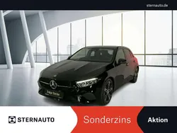 Unilack nachtschwarz Gebraucht 2025 Mercedes A180 Night Limousine | 28.980 € (Guter Preis)