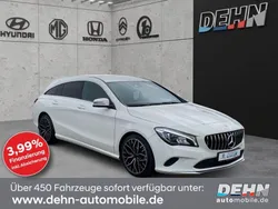 Calcitweiss unilack Gebraucht 2018 Mercedes CLA200 Urban Kombi | 22.950 € (Teuer)