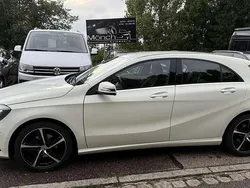 Weiß Gebraucht 2015 Mercedes A200 Kleinwagen | 16.200 € (Fairer Preis)