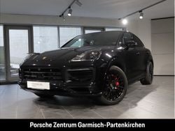 Tiefschwarzmetallic Gebraucht 2020 Porsche Cayenne GTS SUV | 88.650 €