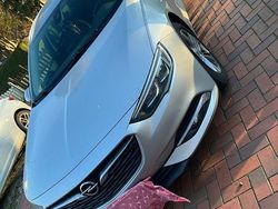 Silber Gebraucht 2017 Opel Insignia Business Limousine | 15.000 € (Fairer Preis)