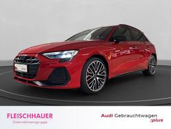 Rot Gebraucht 2024 Audi A3 S-Line Limousine | 41.990 €