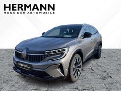 Dolomitgrau (grau) Gebraucht 2024 Renault Espace Techno Van / Kleinbus | 39.910 € (Guter Preis)