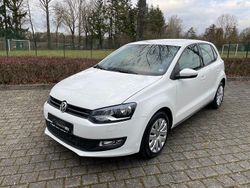 Weiß Gebraucht 2010 VW Polo Comfortline Limousine | 2.999 € (Guter Preis)
