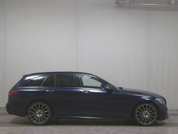 Blau Gebraucht 2020 Mercedes C300 AMG line Kombi | 21.780 € (Guter Preis)