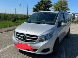 Silber Gebraucht 2017 Mercedes V250 Van / Kleinbus | 29.900 € (Guter Preis)