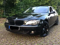 Schwarz Gebraucht 2007 BMW 745 Sport Line Limousine | 6.499 €
