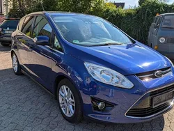 Blau Gebraucht 2014 Ford C-MAX Van / Kleinbus | 8.800 € (Teuer)