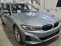 Grau Gebraucht 2023 BMW 320 Shadowline Limousine | 31.499 €