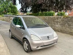 Silber Gebraucht 1998 Mercedes A140 Kleinwagen | 600 € (Superpreis)