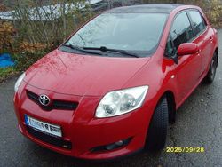 Rot Gebraucht 2010 Toyota Auris Limousine | 3.990 € (Fairer Preis)