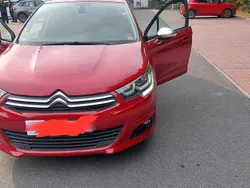 Rot Gebraucht 2015 Citroën C4 PureTech Limousine | 7.450 € (Fairer Preis)