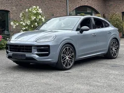 Arktikgrau Gebraucht 2024 Porsche Cayenne S SUV | 115.790 €