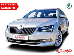 Silber Gebraucht 2015 Skoda Superb Style Kombi | 23.950 € (Teuer)