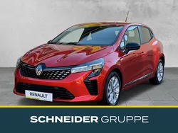 Rot Gebraucht 2024 Renault Clio V Evolution Limousine | 16.990 € (Guter Preis)
