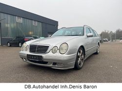 Grau Gebraucht 2002 Mercedes E270 Avantgarde Limousine | 3.580 € (Guter Preis)
