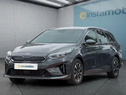 Grau Gebraucht 2020 Kia Ceed Sportswagon Kombi | 19.199 € (Fairer Preis)