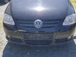 Schwarz Gebraucht 2011 VW Fox Kleinwagen | 2.000 € (Fairer Preis)