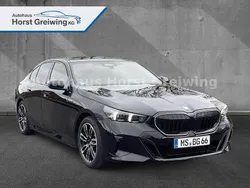 Schwarz Gebraucht 2024 BMW 520 M Sport Limousine | 64.900 € (Teuer)