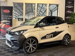 Weiß Gebraucht 2022 Aixam Microcar GTI Kleinwagen | 13.950 €