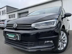 Deep black Gebraucht 2024 VW Touran Highline Van / Kleinbus | 32.860 € (Guter Preis)