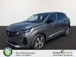 Platingrau Gebraucht 2022 Peugeot 3008 Allure SUV | 26.990 € (Fairer Preis)
