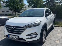 Weiß Gebraucht 2017 Hyundai Tucson SUV | 15.600 € (Fairer Preis)