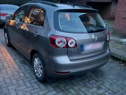 Braun Gebraucht 2013 VW Golf VI Limousine | 7.300 € (Guter Preis)