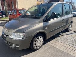 Beige Gebraucht 2007 Fiat Multipla Active Van / Kleinbus | 2.499 €