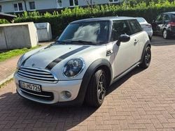 Silber Gebraucht 2011 Mini Cooper Chili Kleinwagen | 8.900 € (Superpreis)