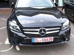 Schwarz Gebraucht 2020 Mercedes C300e Limousine | 27.900 € (Fairer Preis)