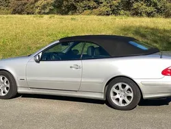 Silber Gebraucht 2002 Mercedes CLK200 Elegance Cabrio | 10.000 € (Etwas zu teuer)