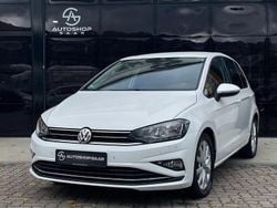 Weiß Gebraucht 2018 VW Golf Sportsvan Join Van / Kleinbus | 14.990 € (Superpreis)