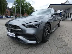 Grau Gebraucht 2023 Mercedes C220 AMG line Limousine | 41.990 € (Etwas zu teuer)