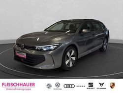 Grau Gebraucht 2025 VW Passat Kombi | 31.490 € (Guter Preis)