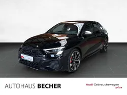 Mythosschwarz metallic Gebraucht 2024 Audi S3 Ambiente Limousine | 48.960 € (Etwas zu teuer)