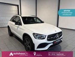 Weiß Gebraucht 2022 Mercedes GLC200 AMG line SUV | 35.990 € (Guter Preis)