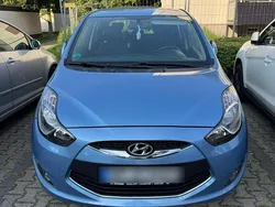 Blau Gebraucht 2013 Hyundai ix20 Van / Kleinbus | 5.950 €