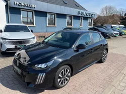 Perlaneraschwarz Gebraucht 2024 Peugeot 208 Active Kleinwagen | 16.780 € (Fairer Preis)