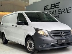 Weiß Gebraucht 2023 Mercedes Vito Van / Kleinbus | 27.900 € (Superpreis)