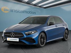 Blau Gebraucht 2024 Mercedes A250 Kleinwagen | 44.649 €