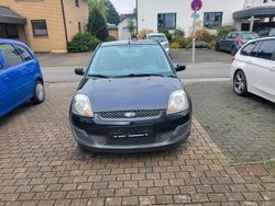 Blau Gebraucht 2006 Ford Fiesta Kleinwagen | 1.290 € (Fairer Preis)