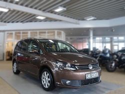 Braun Gebraucht 2014 VW Touran Life Van / Kleinbus | 10.450 € (Fairer Preis)