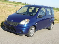 Blau Gebraucht 2000 Toyota Yaris Verso Van / Kleinbus | 1.390 € (Fairer Preis)