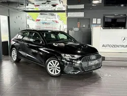Schwarz Gebraucht 2021 Audi A3 Sportback Sport Limousine | 20.890 € (Fairer Preis)