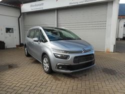 Grau Gebraucht 2021 Citroën C4 SpaceTourer Feel Van / Kleinbus | 19.980 € (Etwas zu teuer)