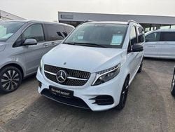 Weiß Gebraucht 2024 Mercedes V220 AMG Van / Kleinbus | 55.450 € (Guter Preis)