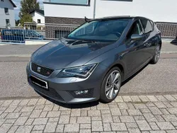 Grau Gebraucht 2016 Seat Leon FR Limousine | 13.300 € (Fairer Preis)