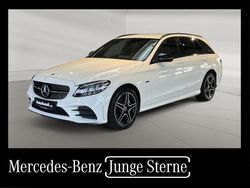 Weiß Gebraucht 2020 Mercedes C300e AMG Limousine | 26.194 € (Fairer Preis)